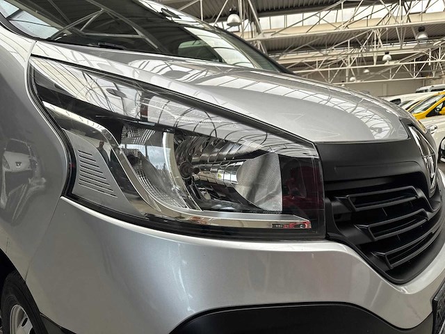 2015 renault trafic servicewagen 138.316km - afbeelding 4 van  25