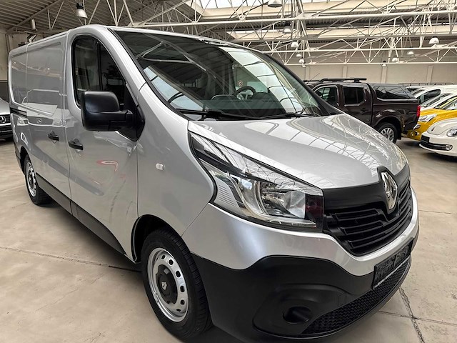 2015 renault trafic servicewagen 138.316km - afbeelding 4 van  28