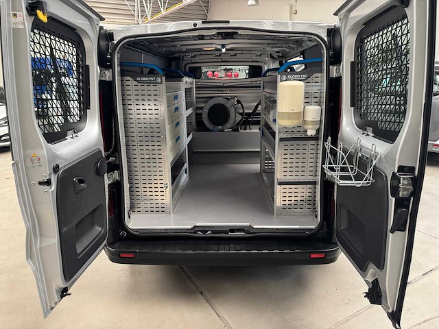 2015 renault trafic servicewagen 138.316km - afbeelding 22 van  32
