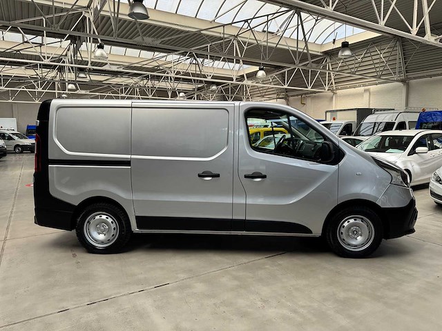 2015 renault trafic servicewagen 141.094km - afbeelding 4 van  29