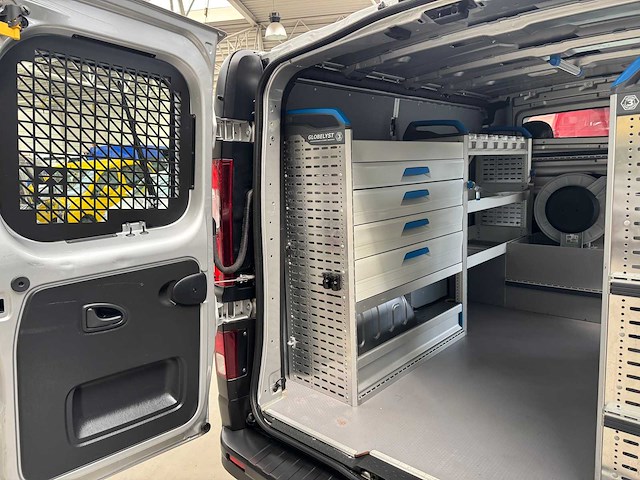 2015 renault trafic servicewagen 141.094km - afbeelding 19 van  29