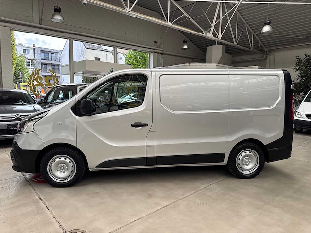 2015 renault trafic servicewagen 141.094km - afbeelding 12 van  29