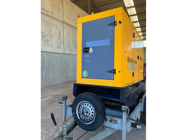 2015 sdmo r110c3 generator - afbeelding 10 van  15