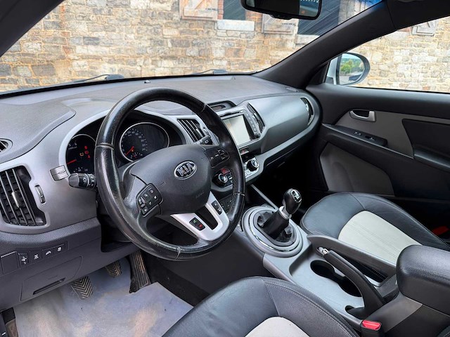 2015 skia sportage 2.0. crdi auto - afbeelding 18 van  51