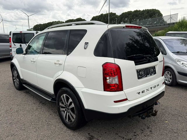 2015 ssangyong rexton - afbeelding 23 van  30