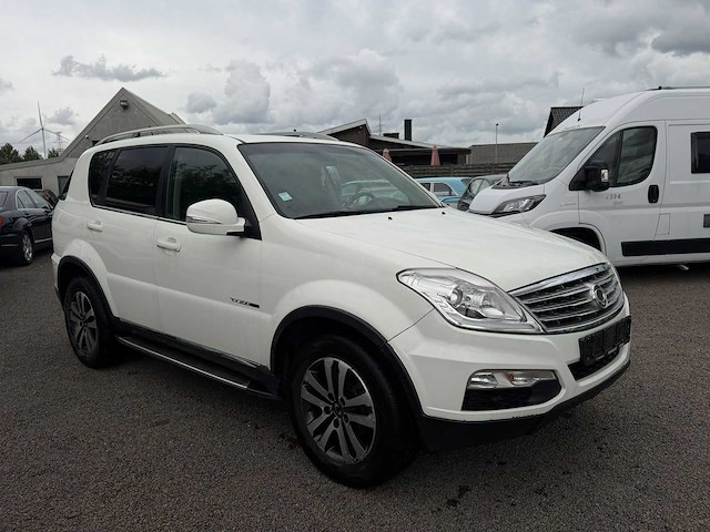 2015 ssangyong rexton - afbeelding 28 van  30