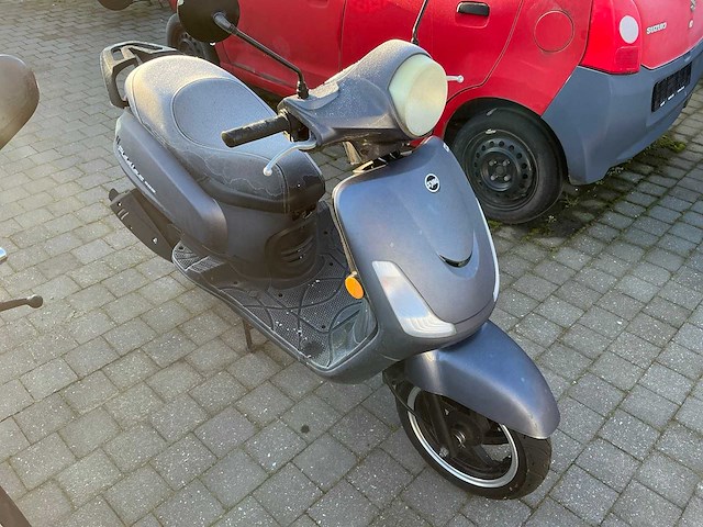 2015 sym xb05w brommer - afbeelding 9 van  11