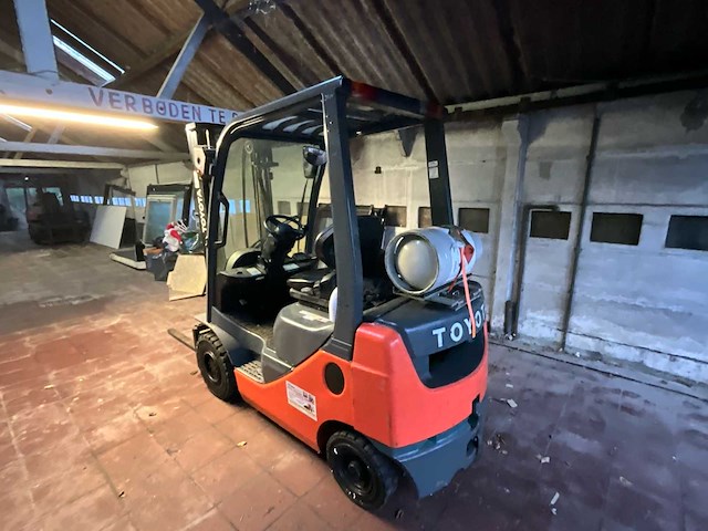 2015 toyota 02-8fgf18 vorkheftruck - afbeelding 17 van  18