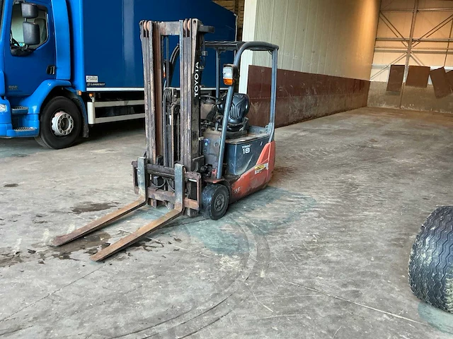 2015 toyota 8fbet18 vorkheftruck - afbeelding 1 van  21