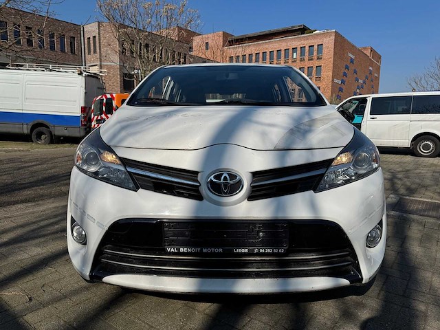 2015 toyota verso - zo meenemen - handelaar - export - afbeelding 6 van  12