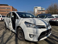 2015 toyota verso - zo meenemen - handelaar - export - afbeelding 11 van  12