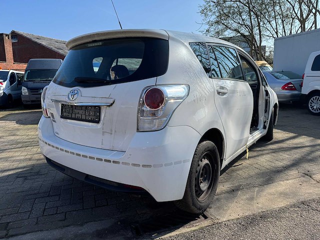 2015 toyota verso - zo meenemen - handelaar - export - afbeelding 9 van  12