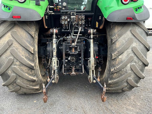 2015 vierwielaangedreven landbouwtractor - afbeelding 4 van  22