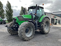2015 vierwielaangedreven landbouwtractor - afbeelding 1 van  22