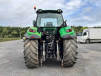 2015 vierwielaangedreven landbouwtractor - afbeelding 17 van  22