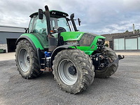 2015 vierwielaangedreven landbouwtractor - afbeelding 20 van  22