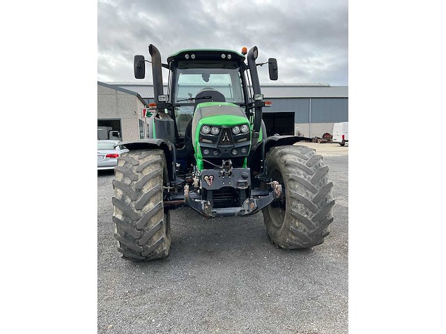 2015 vierwielaangedreven landbouwtractor - afbeelding 21 van  22