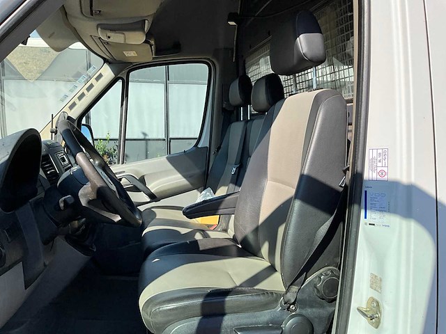 2015 volkswagen crafter vrachtwagen - afbeelding 19 van  19
