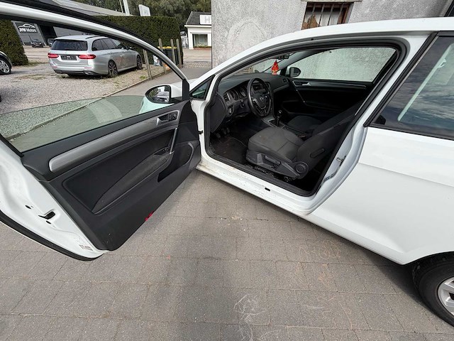 2015 volkswagen golf personenauto - afbeelding 1 van  10