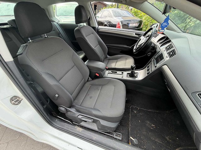 2015 volkswagen golf personenauto - afbeelding 18 van  35