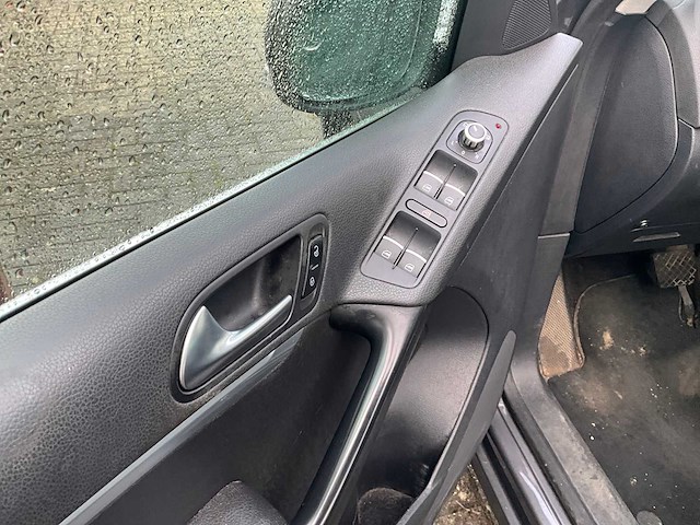 2015 volkswagen tiguan - afbeelding 14 van  34