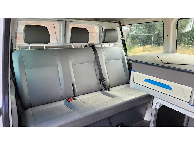 2015 volkswagen transporter kombi - afbeelding 2 van  19