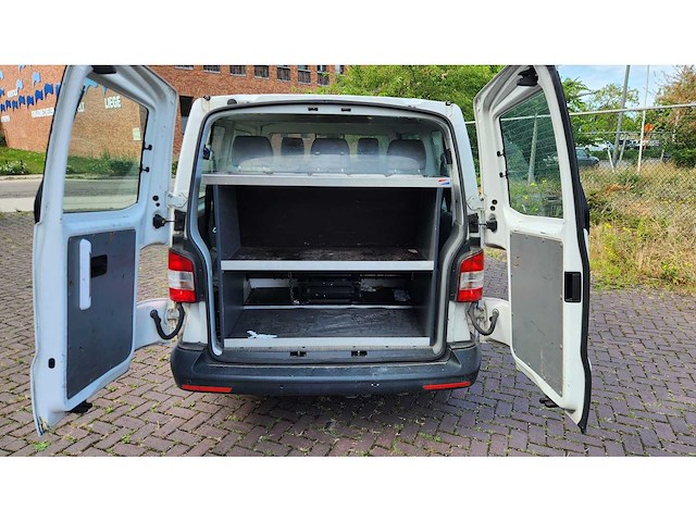 2015 volkswagen transporter kombi - afbeelding 18 van  19