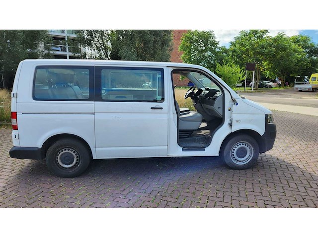 2015 volkswagen transporter kombi - afbeelding 27 van  45