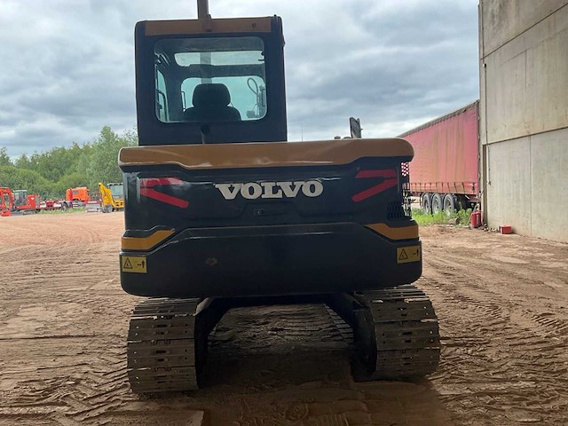 2015 volvo ec55d rupsgraafmachine - afbeelding 15 van  18