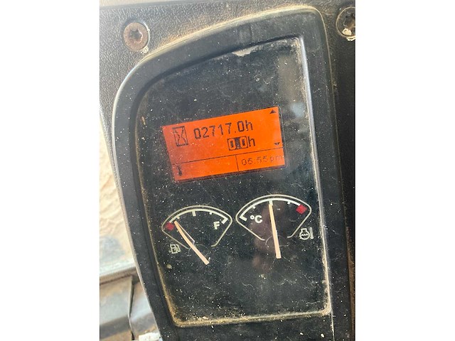 2015 volvo ec80d rupsgraafmachine - afbeelding 18 van  24