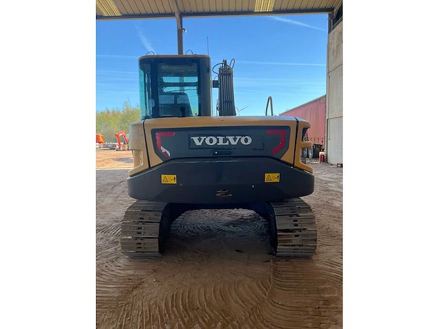 2015 volvo ec80d rupsgraafmachine - afbeelding 24 van  24