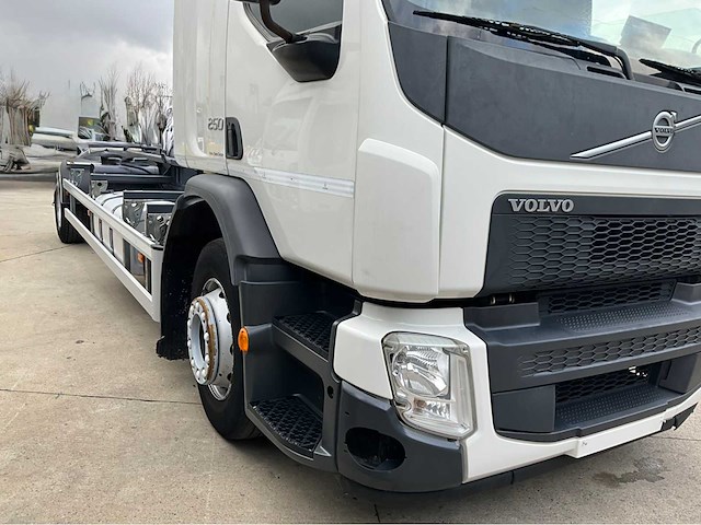 2015 volvo fe250 haaksysteem - euro 6 - airco - afbeelding 50 van  50