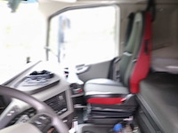 2015 volvo tridem fh 8x4 vrachtwagen - afbeelding 17 van  22