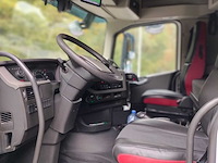 2015 volvo tridem fh 8x4 vrachtwagen - afbeelding 18 van  22