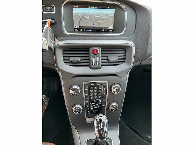 2015 volvo v40 cross country - afbeelding 9 van  25