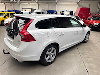 2015 volvo v60 d4 - afbeelding 2 van  29