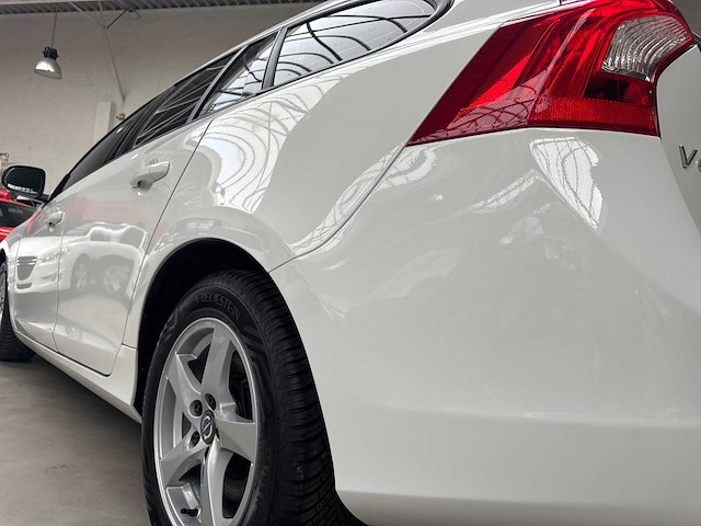 2015 volvo v60 d4 - afbeelding 26 van  29
