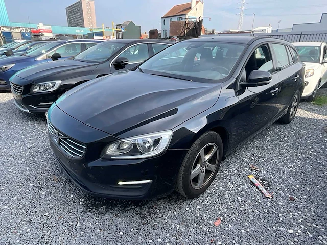 2015 volvo v60 personenauto - afbeelding 1 van  29