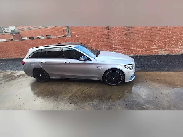 2016 - mercedes - c63 - amg - lichte vracht - car - afbeelding 6 van  13