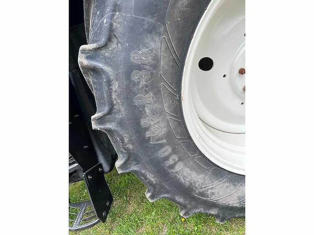 2016 - new holland - t7.190 - 4-wheel drive tractor - afbeelding 3 van  19