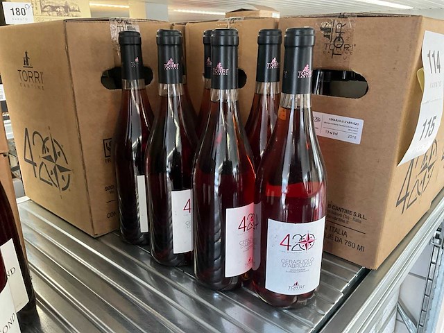 2016 420 cerasuolo d’abruzzo rose wijn (25x) - afbeelding 1 van  3