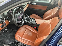 2016 alfa romeo giulia berline personenauto - afbeelding 11 van  39