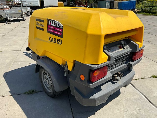2016 atlas copco xas88 mobiele luchtcompressor - afbeelding 10 van  13