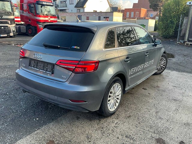 2016 audi a3 sportback personenauto - afbeelding 12 van  18