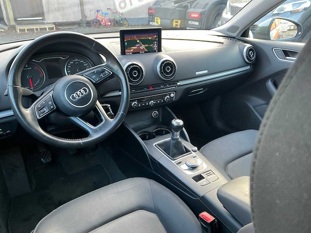 2016 audi a3 sportback personenauto - afbeelding 14 van  18