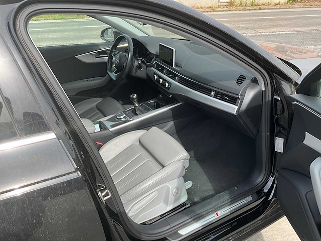 2016 audi a4 avant - afbeelding 37 van  49