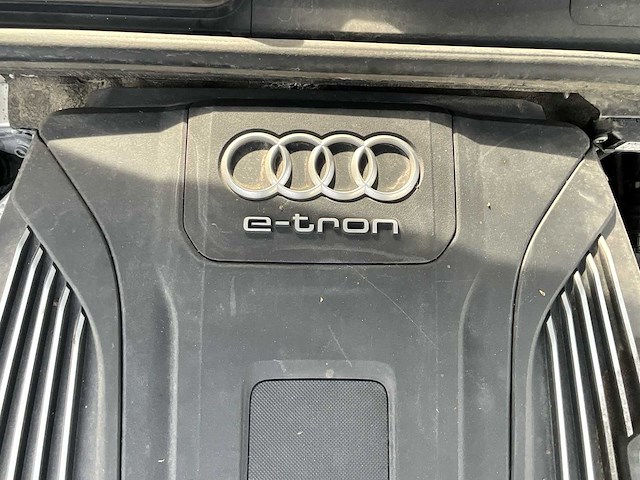 2016 audi q7-e-tron 4l personenauto - afbeelding 12 van  23