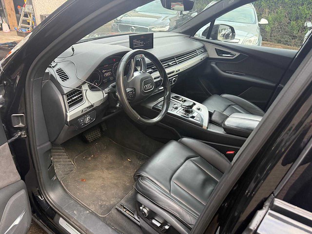 2016 audi q7 e-tron personenauto - afbeelding 3 van  27