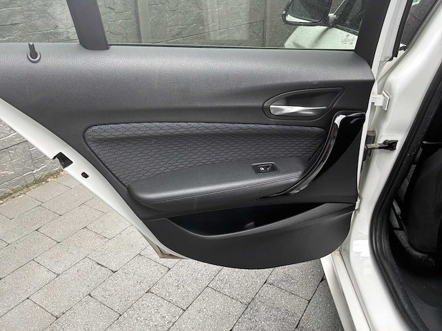 2016 bmw 1 serie 118d personenauto - afbeelding 13 van  28