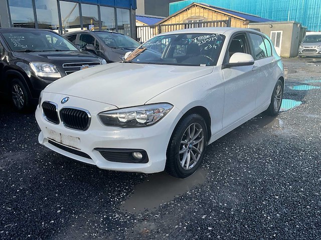 2016 bmw 116i personenauto - afbeelding 1 van  30